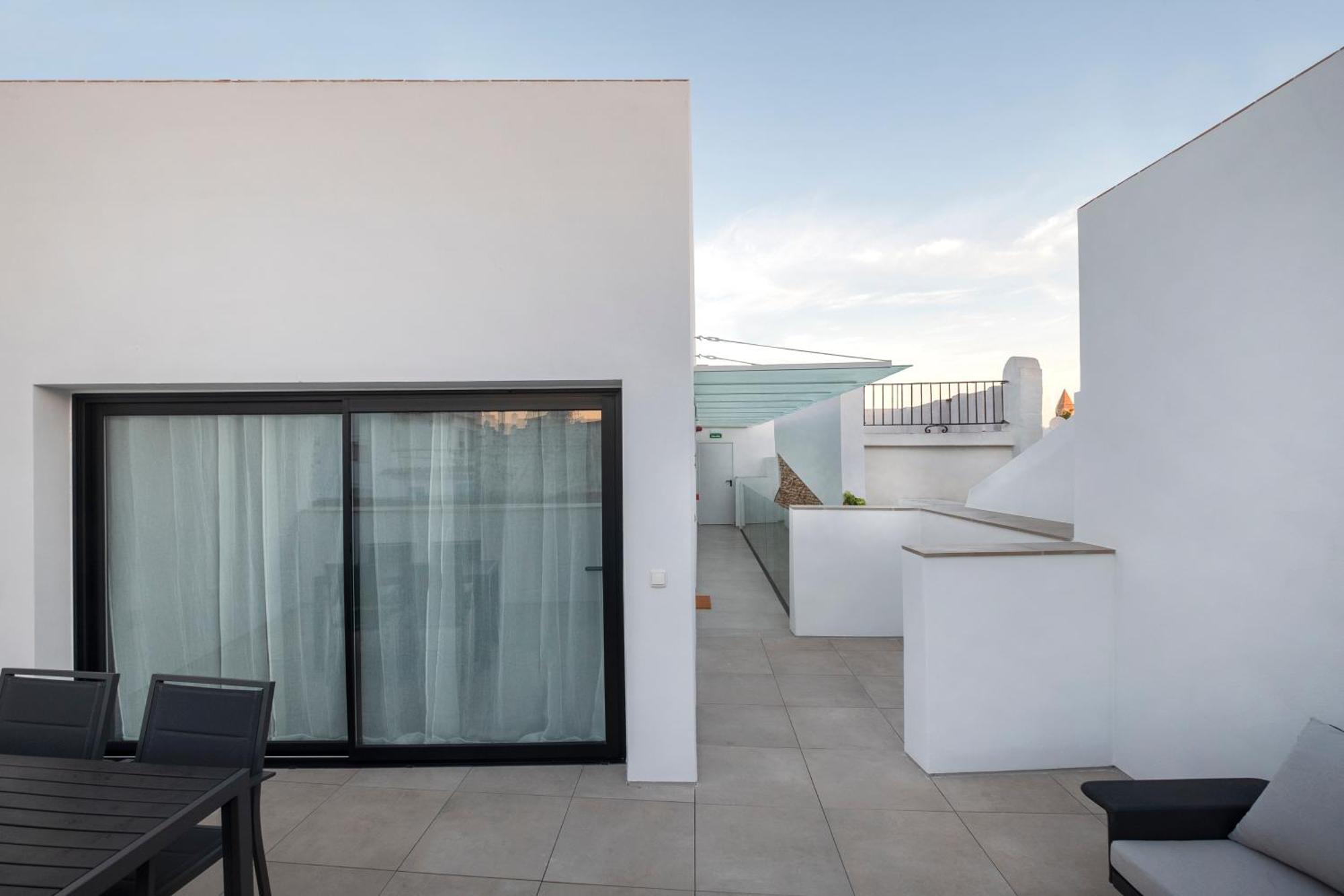 Villar Suites By Cadiz4Rentals Room photo